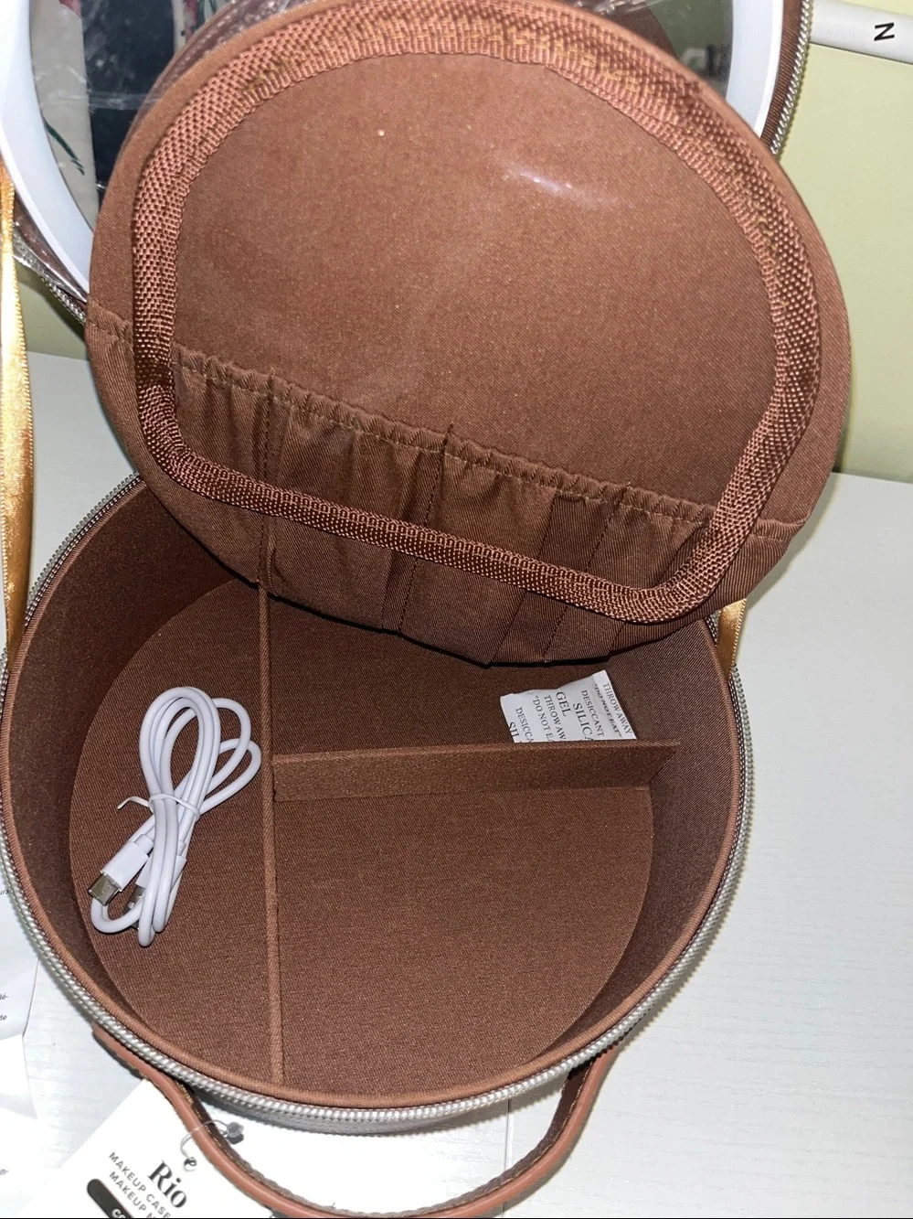 Rio Cognac Round Makeup Case with Handle
